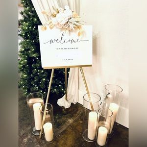 Gold Easel Wedding